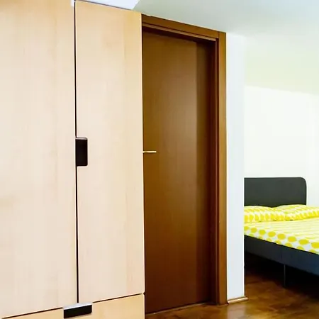 2 Min Da Porta Genova - Elegante Bilocale Milán