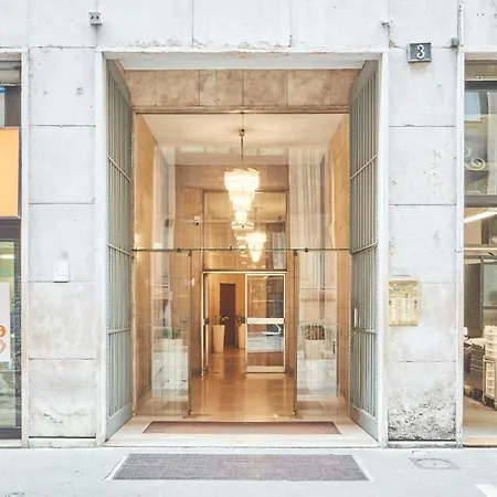 Easylife - - Dogana 3 - Duomo Daire