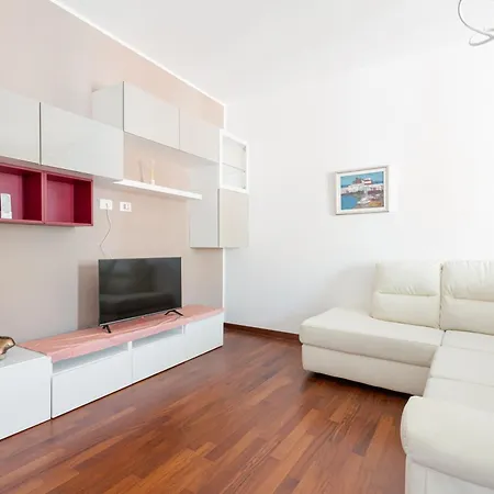 Lorenteggio Gelsomini Cozy Milan