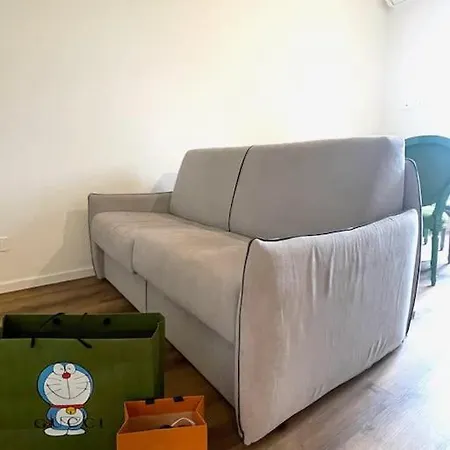 Lula - Zara M3-m5 Apartman Milánó