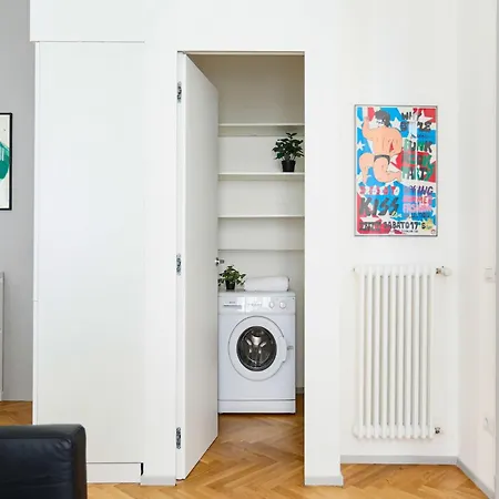 The Rent - Colorful Center Apartment Mailand