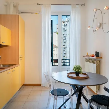 Easylife - - Crema 15 - Porta Romana * Милан