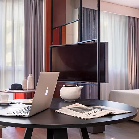 Atahotel Quark 4* Milano