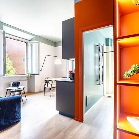 Life-duomo, Design With Terrace Apartment *