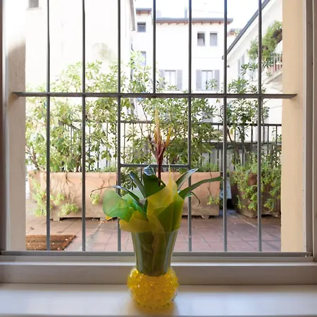 Appartement Montenapoleone View - Best Location Possible Milaan