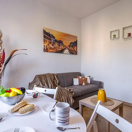 Duomo - San Siro House Con Netflix, Wi-fi Milán