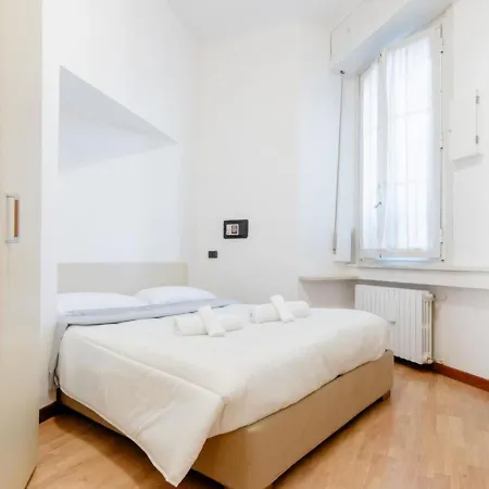 Stayeasy Moscova Terrace - Near Brera & Garibaldi * Милан