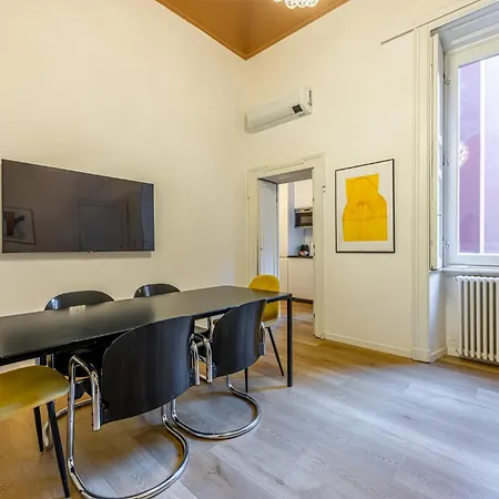 Apartment Spiga 50 By Cortivo House Milan