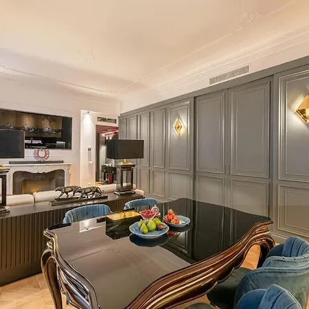 Apartment Bramante Oro Unique Art *