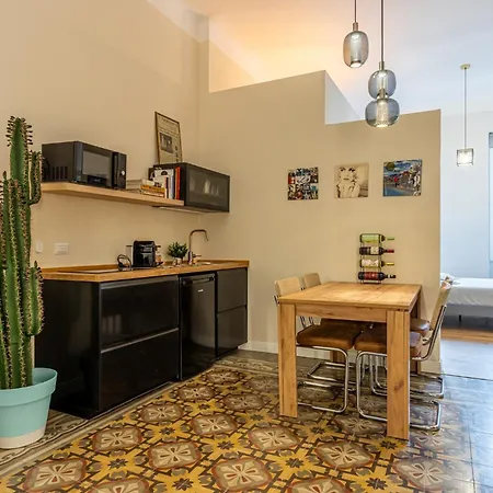 Apartmán Bilocale Chic In Tropical A Due Passi Da Stazione Milán