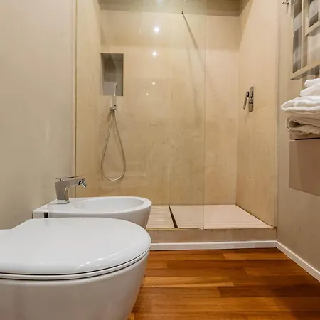 Apartment Homeby, Casa Canonica Charming In Arco Della Pace *