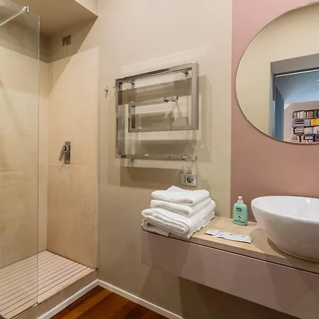 Apartment Homeby, Casa Canonica Charming In Arco Della Pace *