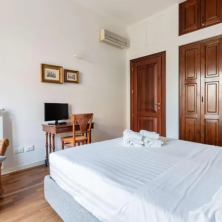 Homeby, Casa Melzo Chic In Porta Venezia Milano