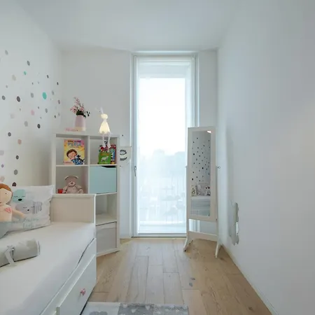 Apartment Super Suite Alma With Private Garage Autentica