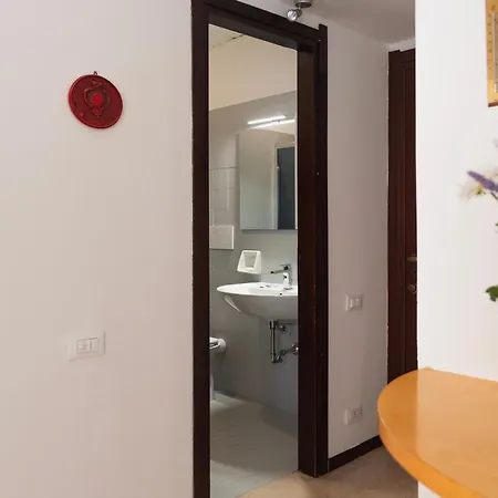 Youhosty - Lecco 11 Apartamento Milão