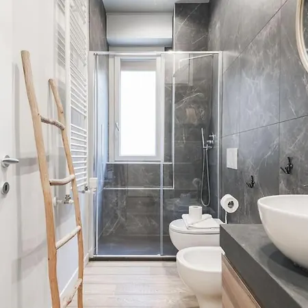 Apartment Easylife - - Achille Zezon 8 -