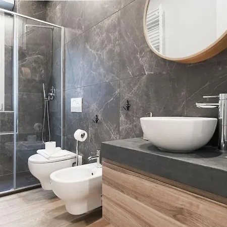 Apartment Easylife - - Achille Zezon 8 -