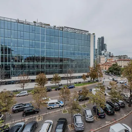 Easytopstay - Porta Garibaldi Antique Charm Apartment Milan