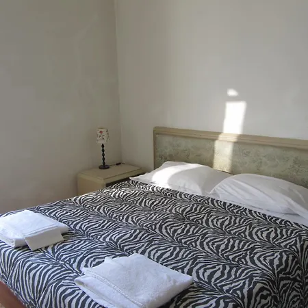 Gambara Hotel Milán