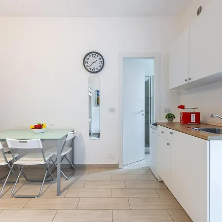 Garden View - Near San Siro And Ippodromo Apartment *
