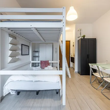 Apartment Garden View - Near San Siro And Ippodromo Milan
