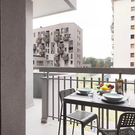Garden View - Near San Siro And Ippodromo Apartment Milan