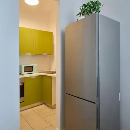 Apartament Lenny's *