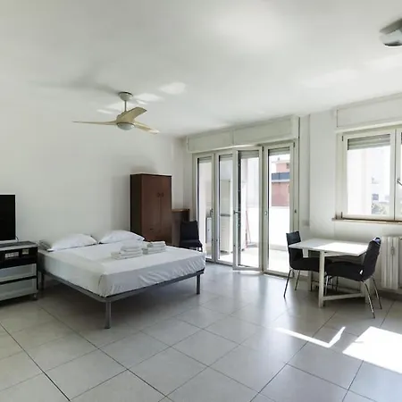 Apartmán Youhosty - Trasimeno 40 Milán
