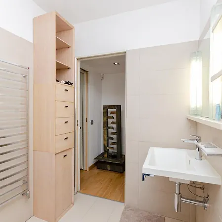 Apartament Borgospesso Iii *