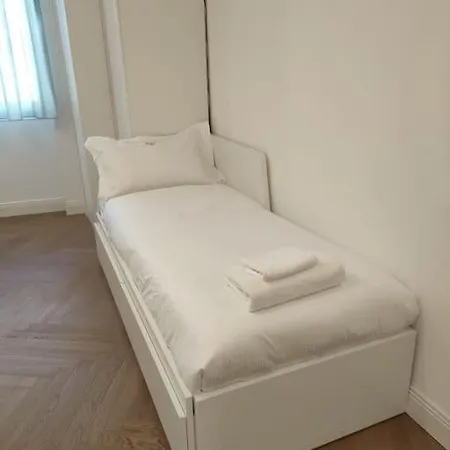 Lejlighed Esclusivo Apt Design Fashion-district Foppa 49a - Parking *