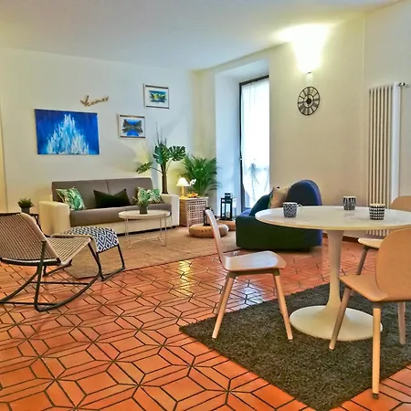 Apartment Naviglio Pavese Terrace 2 15 Min Dal Duomo