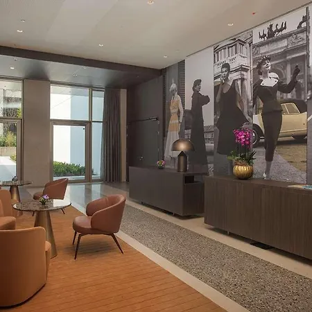 Hotel Nh Collection Life