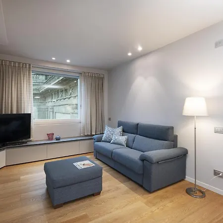 Fifty Eight Duomo Two Bedrooms Apartment Milan