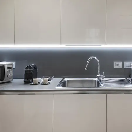 Fifty Eight Duomo Two Bedrooms *