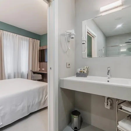 Ticinese Apart Otel Milano