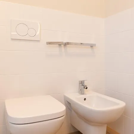Dreams Exclusive With Terrace - Free Parking - M1 Station - Near Center Apartment Milan