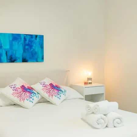 Dreams Exclusive With Terrace - Free Parking - M1 Station - Near Center
