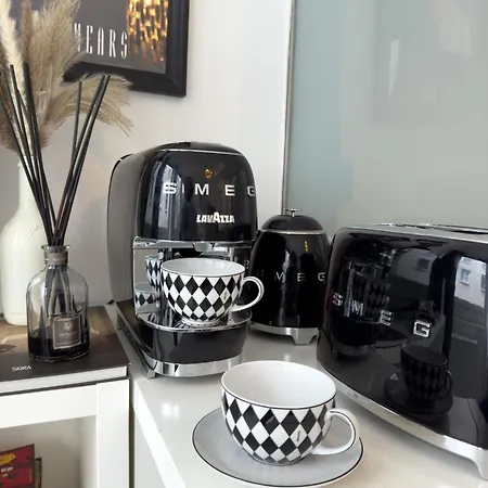 The Boutique - Iconic In Galleria Duomo With Private Parking Apartment Milan