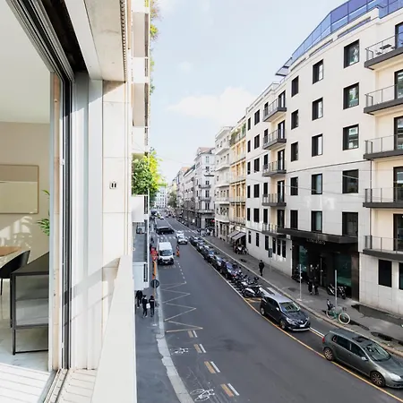 Relstay - Montenapoleone Apartmán *