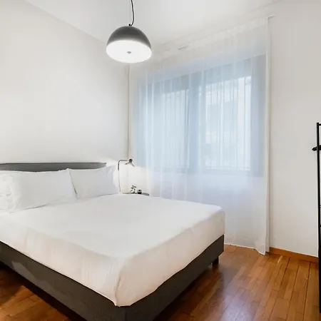 Apartmán Relstay - Montenapoleone Milán