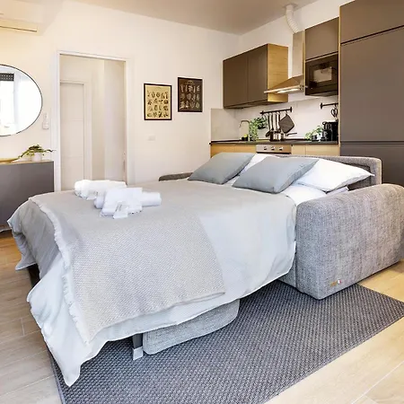 Appartamento Borgo Milanese - Bocconi 15 Minuti Milano