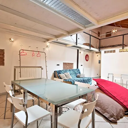 A Loft - Metro Centro- 5 Posti