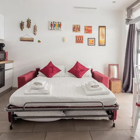 Homeby, Casa Marta Appartement *