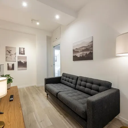 Apartament Caracciolo, 28 - Ampio Per 5, Posizione Perfetta *