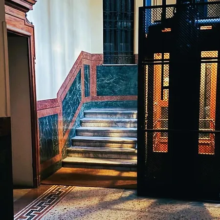 Apartment In Historic Building- Porta Venezia *
