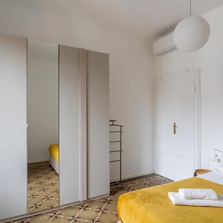 In Historic Building- Porta Venezia Milan