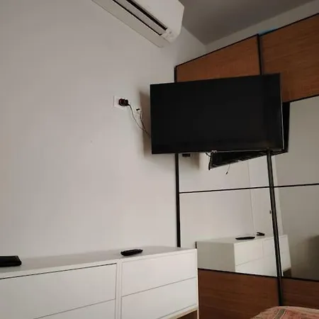 La Casa Di Alida