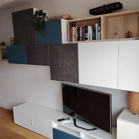 La Casa Di Alida Milan