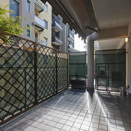 Bande Nere Studio- A Few Steps From Metro شقة