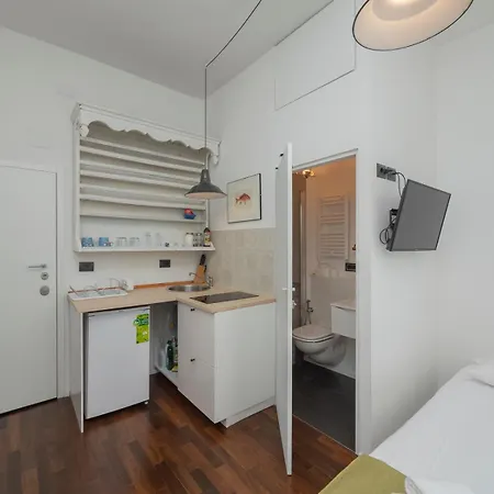 Xenia - Intimate In Sempione Apartman *